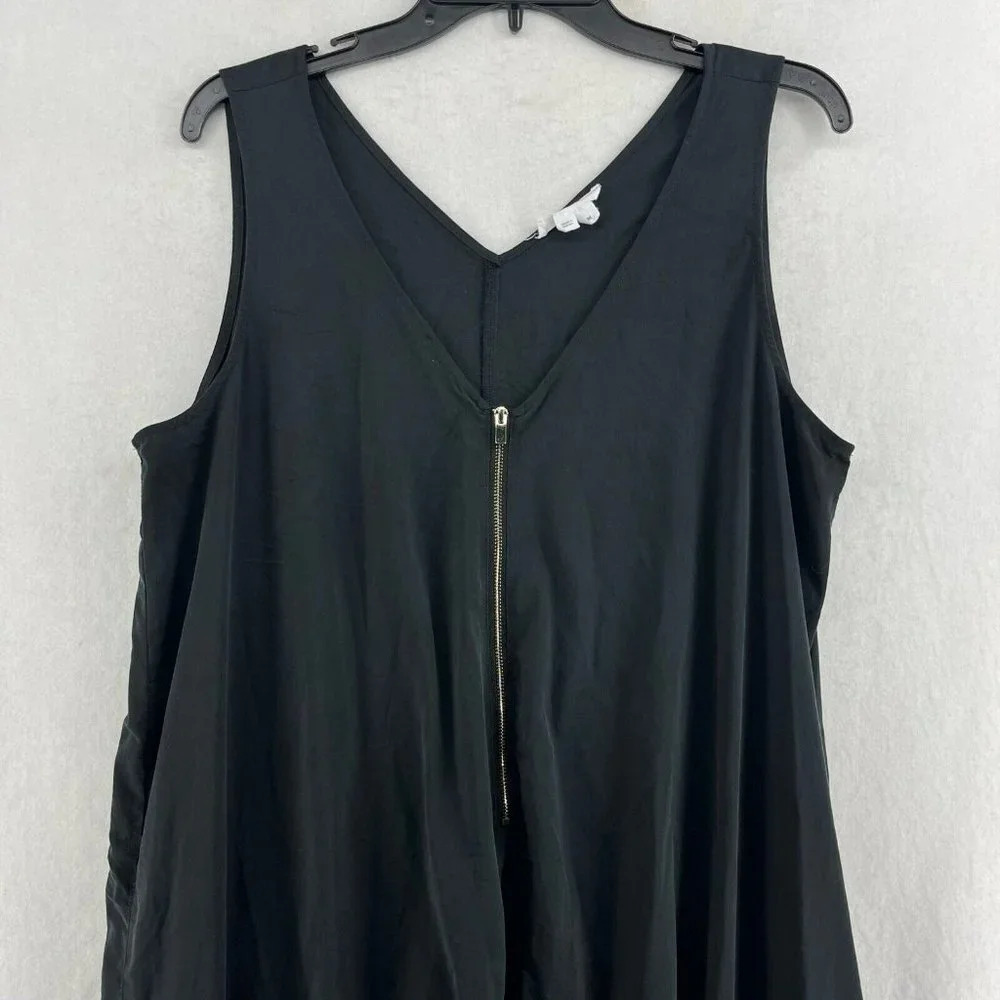 Ingrid & Isabel Maternity Jumpsuit Women's Sz M Black V-Neck Zip Front Stretch - Picture 5 of 11